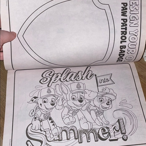 Nickelodeon PAW Patrol Doggie Divers Coloring Book - Picture 4 of 16
